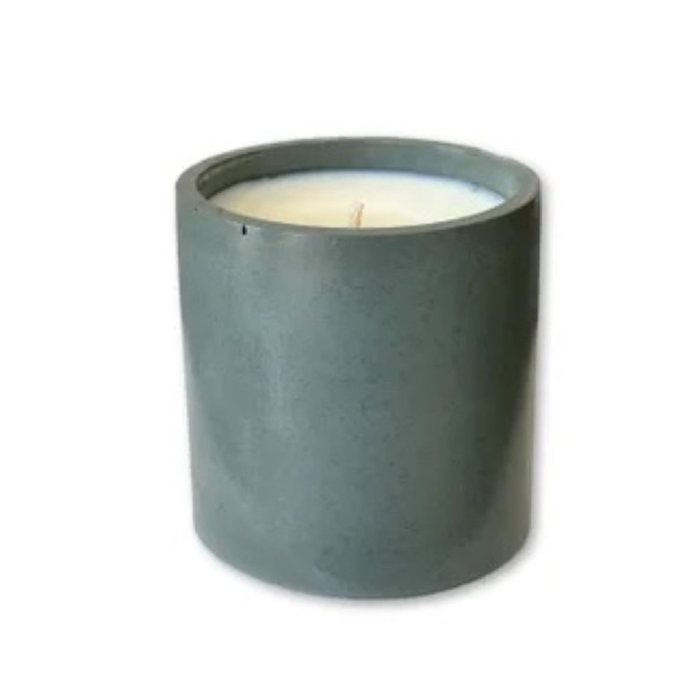 Sea Salt & Orchid Candle - Le K Body Essentials